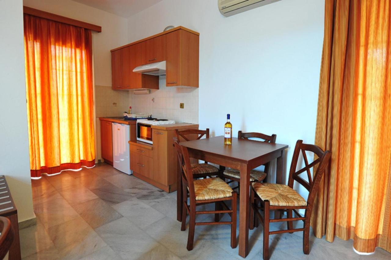 Anna Ageliki Aparthotel Damnoni Buitenkant foto