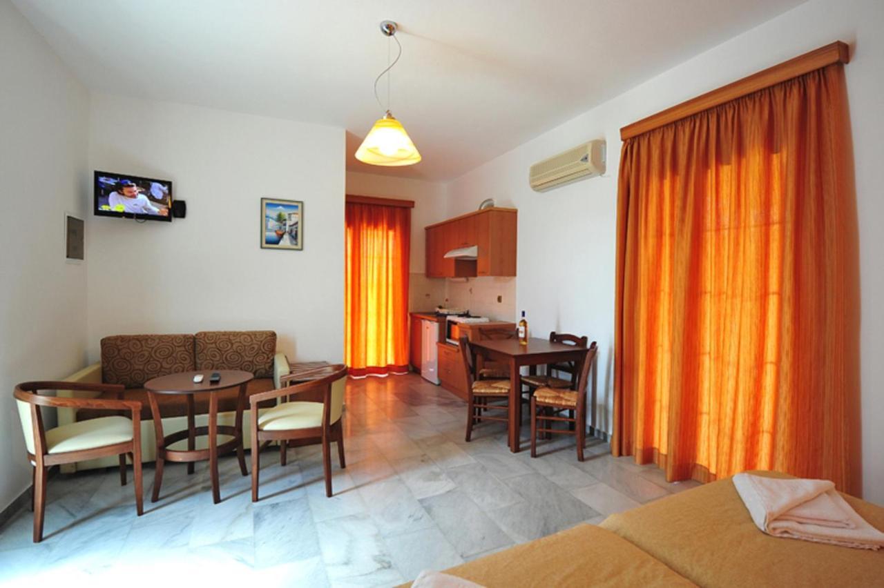 Anna Ageliki Aparthotel Damnoni Buitenkant foto